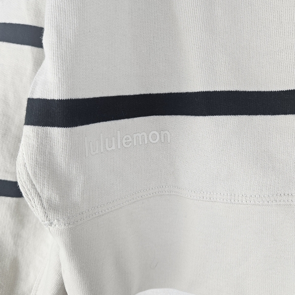 Lululemon Perfectly Oversized Crew Sweater Striped Black and White 6 Small - Picture 4 of 6